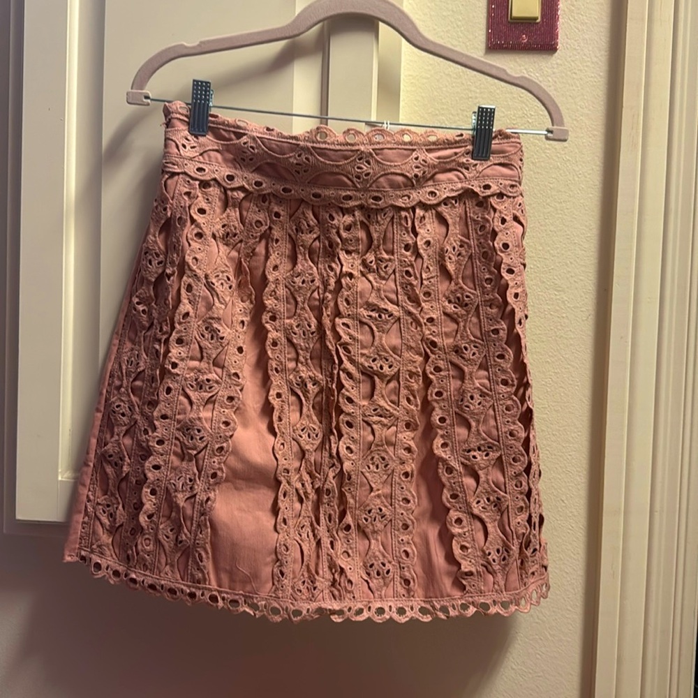 Dusty pink mini skirt